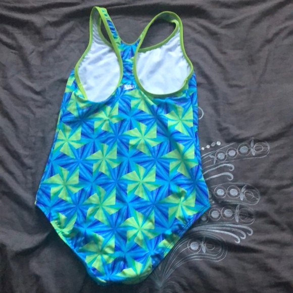 Speedo° bathing suit - Picture 2 of 3